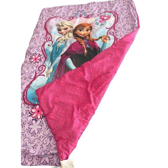 Frozen Anna and Elsa Blanket 42 X 53 Inches - Picture 12 of 12